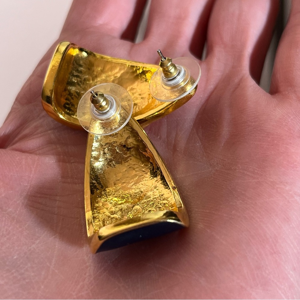 Vintage 1980 90 retro Heavy Gold Red Blue Byzantine oversized Half hoop Earrings - Picture 11 of 13